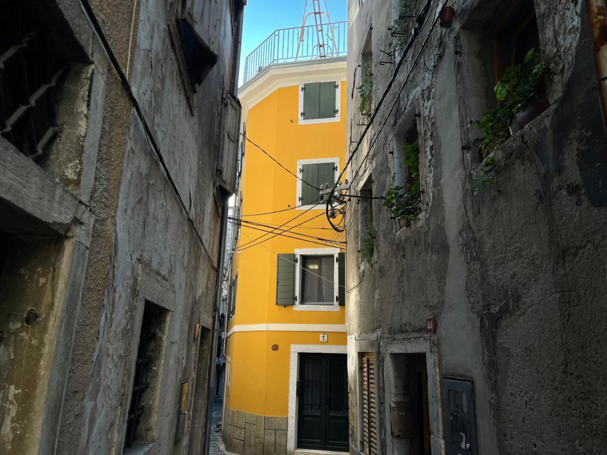 Apartments Piranom Εξωτερικό φωτογραφία