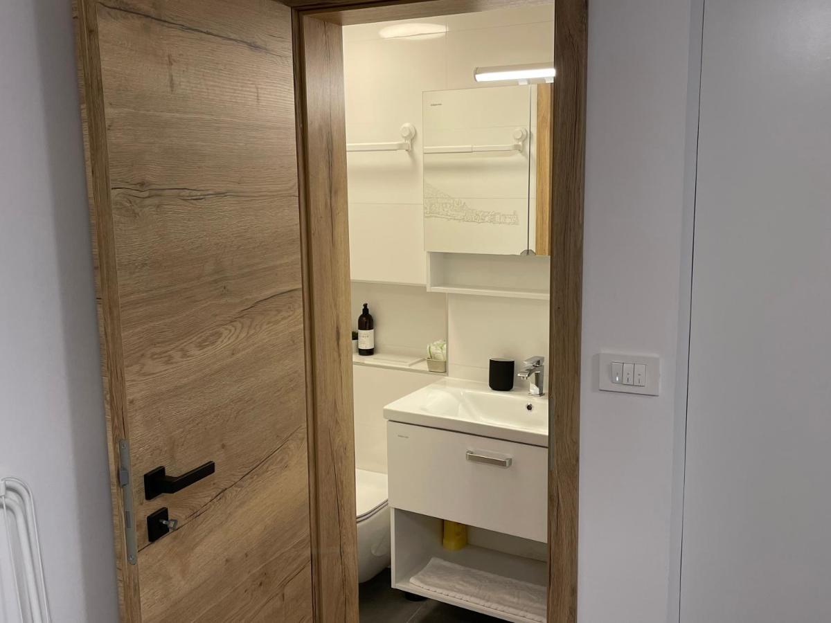 Apartments Piranom Εξωτερικό φωτογραφία