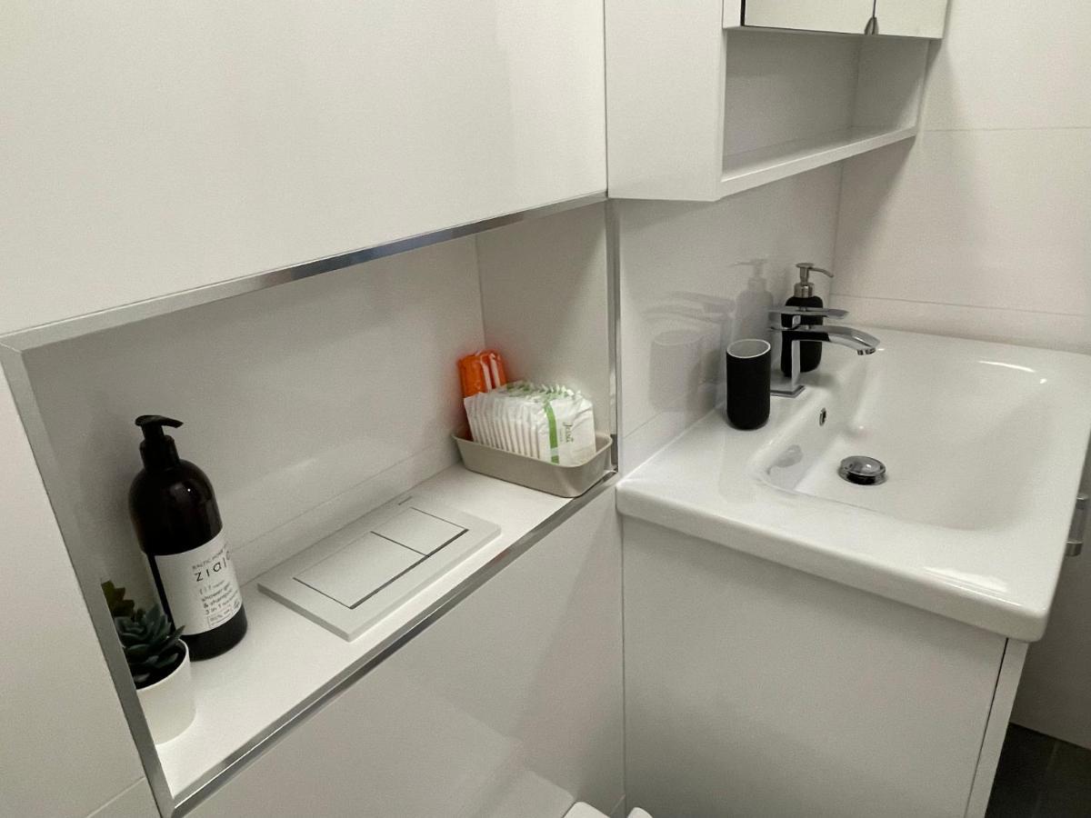 Apartments Piranom Εξωτερικό φωτογραφία