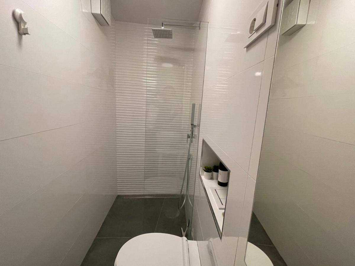 Apartments Piranom Εξωτερικό φωτογραφία